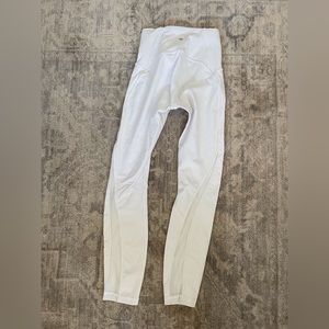 Lululemon White Train Times 7/8 Mesh Pant